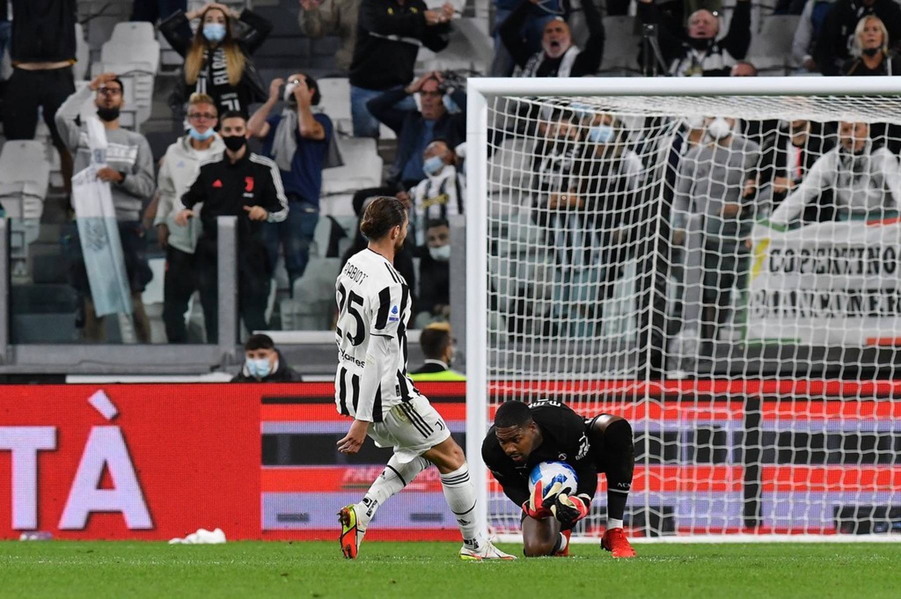 中采用了 中采用了