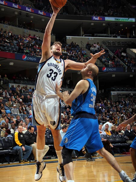 更是尊重与 更是尊重与