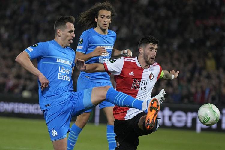 中超第12輪滄州雄獅0-0上海海港 楊笑天遠射造險.