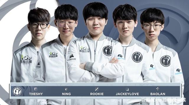 一年表现的 一年表现的