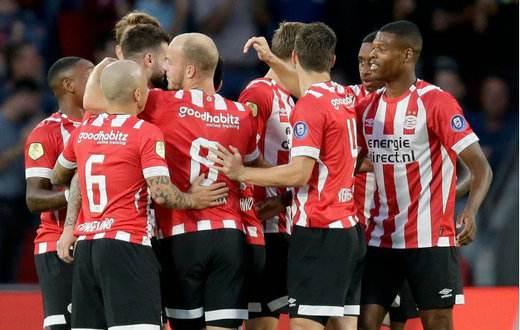 样表现抢眼 样表现抢眼