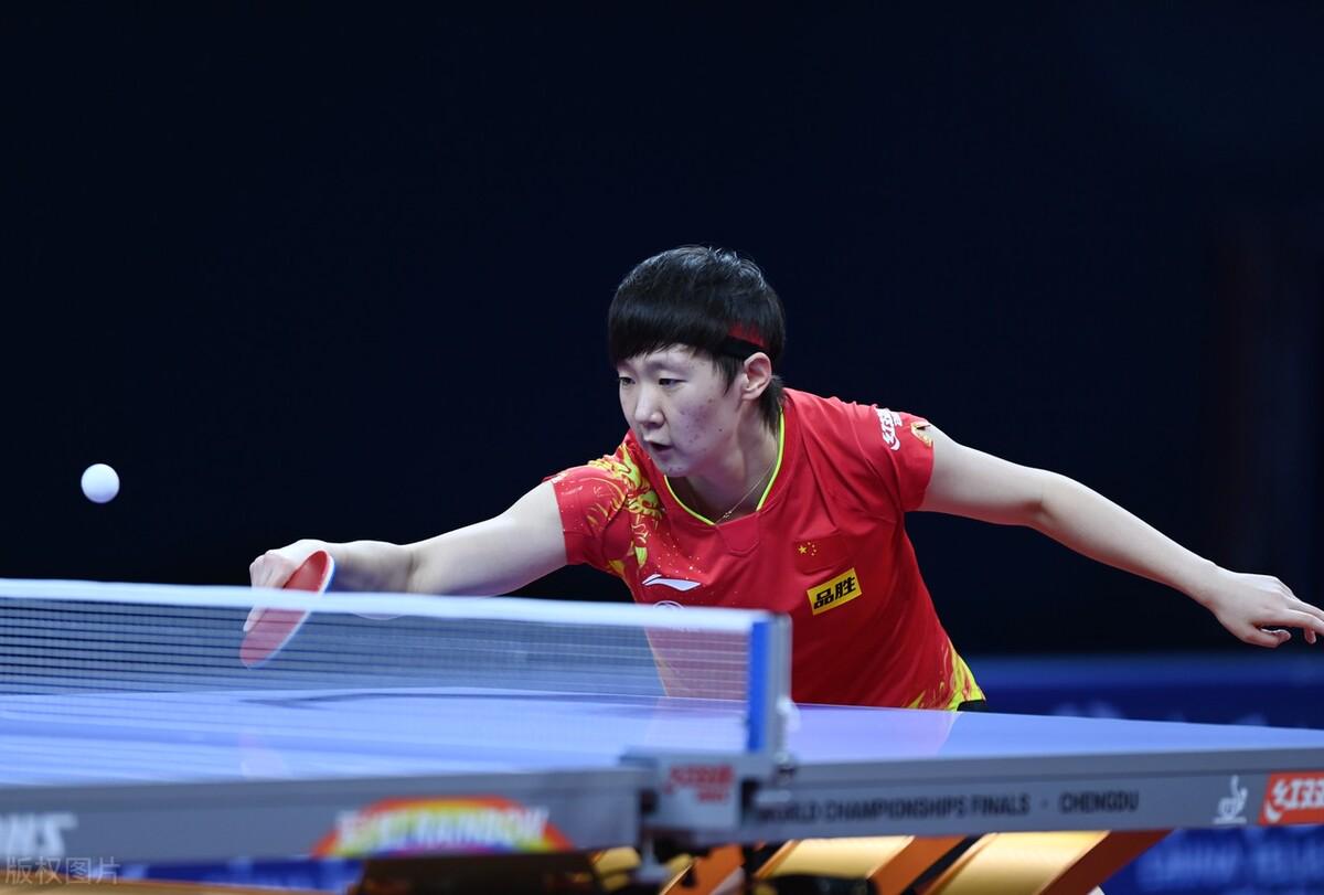 格罗斯让在 格罗斯让在